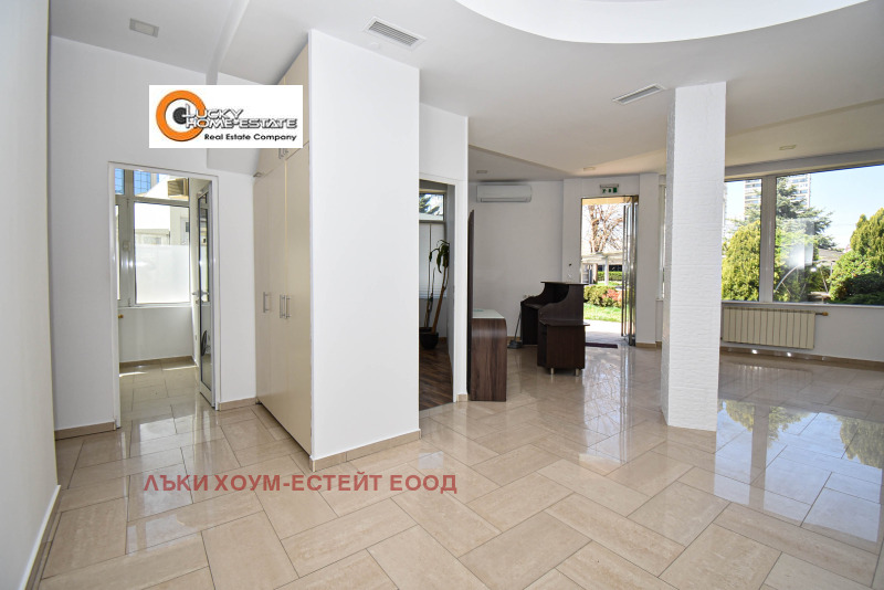 Da affittare  Ufficio Sofia , Gotse Delchev , 200 mq | 40648409 - Immagine [4]