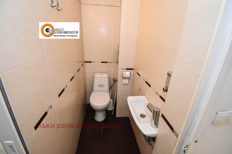 Da affittare  Ufficio Sofia , Gotse Delchev , 200 mq | 40648409 - Immagine [13]