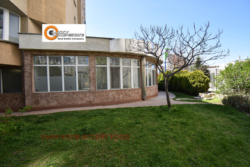 Da affittare  Ufficio Sofia , Gotse Delchev , 200 mq | 40648409 - Immagine [14]