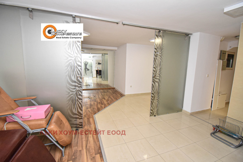 Da affittare  Ufficio Sofia , Gotse Delchev , 200 mq | 40648409 - Immagine [7]