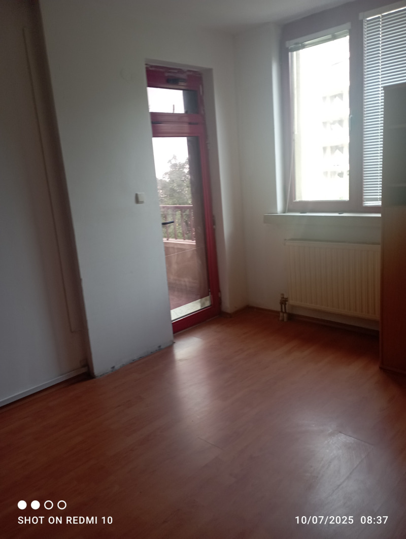 Vuokrattavana  Toimisto Sofia , Belite brezi , 38 neliömetriä | 47217518 - kuva [3]