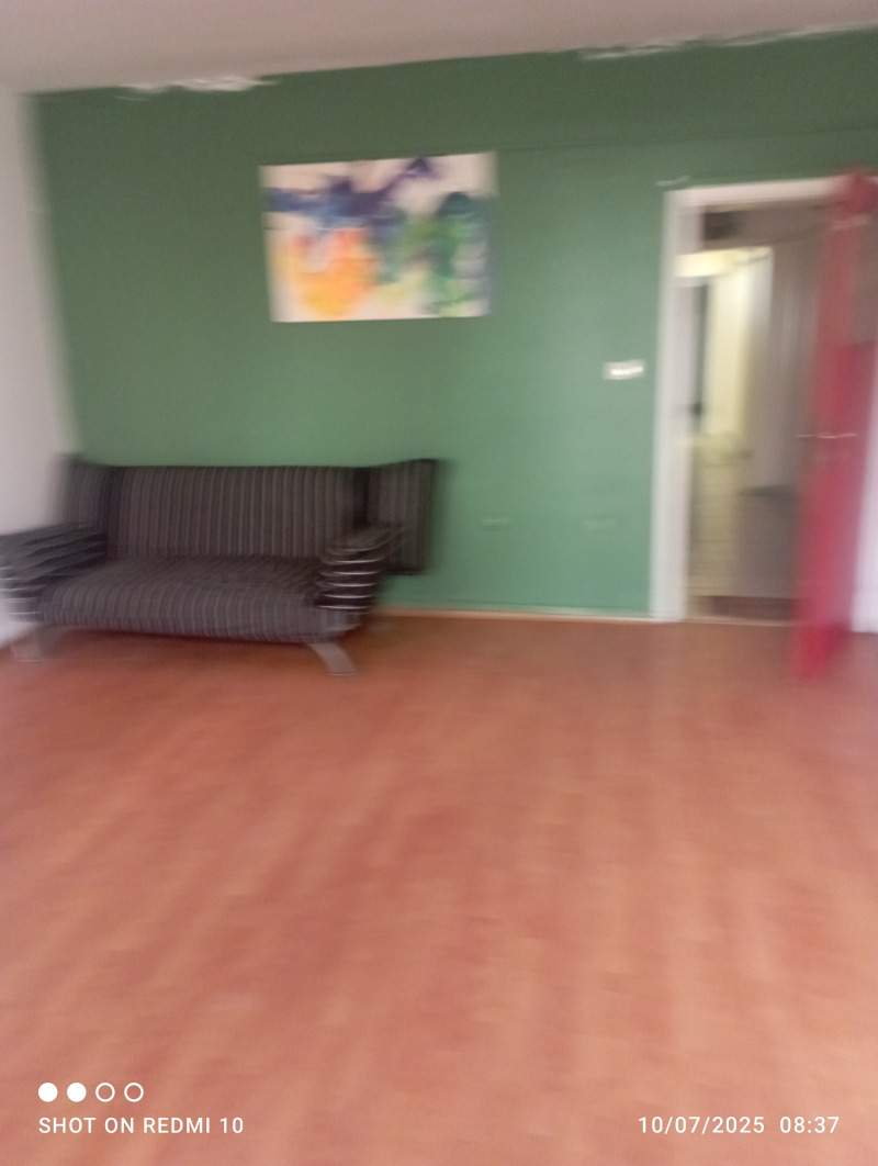 Vuokrattavana  Toimisto Sofia , Belite brezi , 38 neliömetriä | 47217518 - kuva [2]