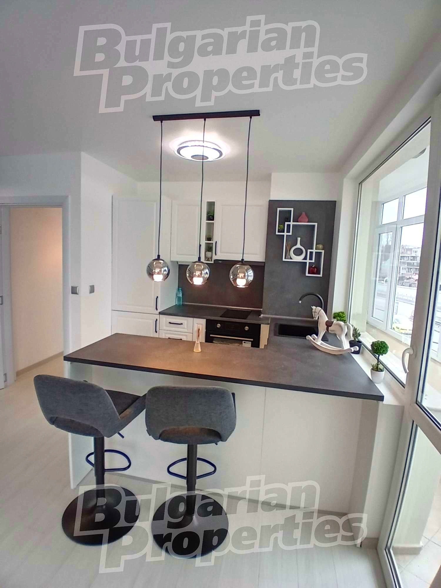 Дава под наем 2-СТАЕН, гр. Варна, Център, снимка 8 - Апартаменти - 46589901