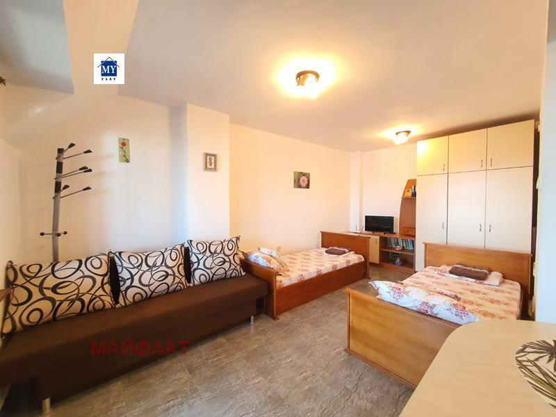 Zu vermieten  1 Schlafzimmer Burgas , Zentar , 62 qm | 73886745 - Bild [2]