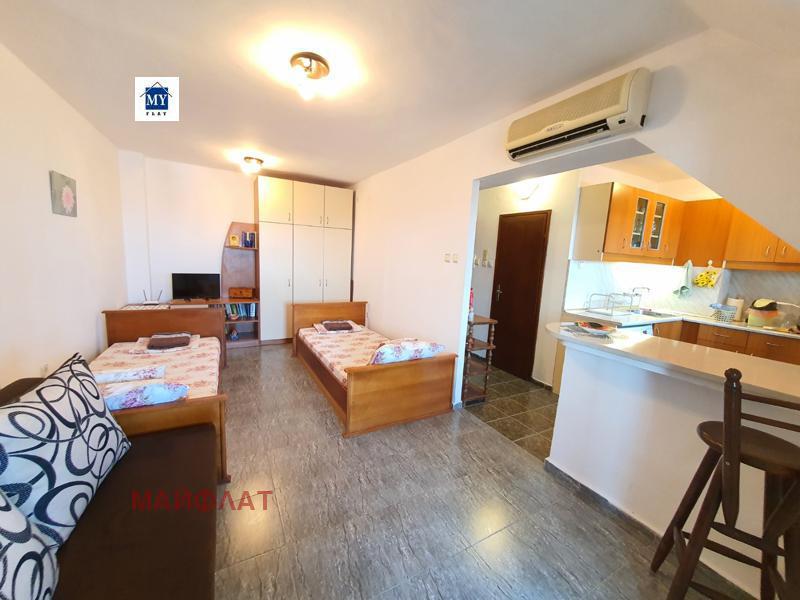 Zu vermieten  1 Schlafzimmer Burgas , Zentar , 62 qm | 73886745 - Bild [10]