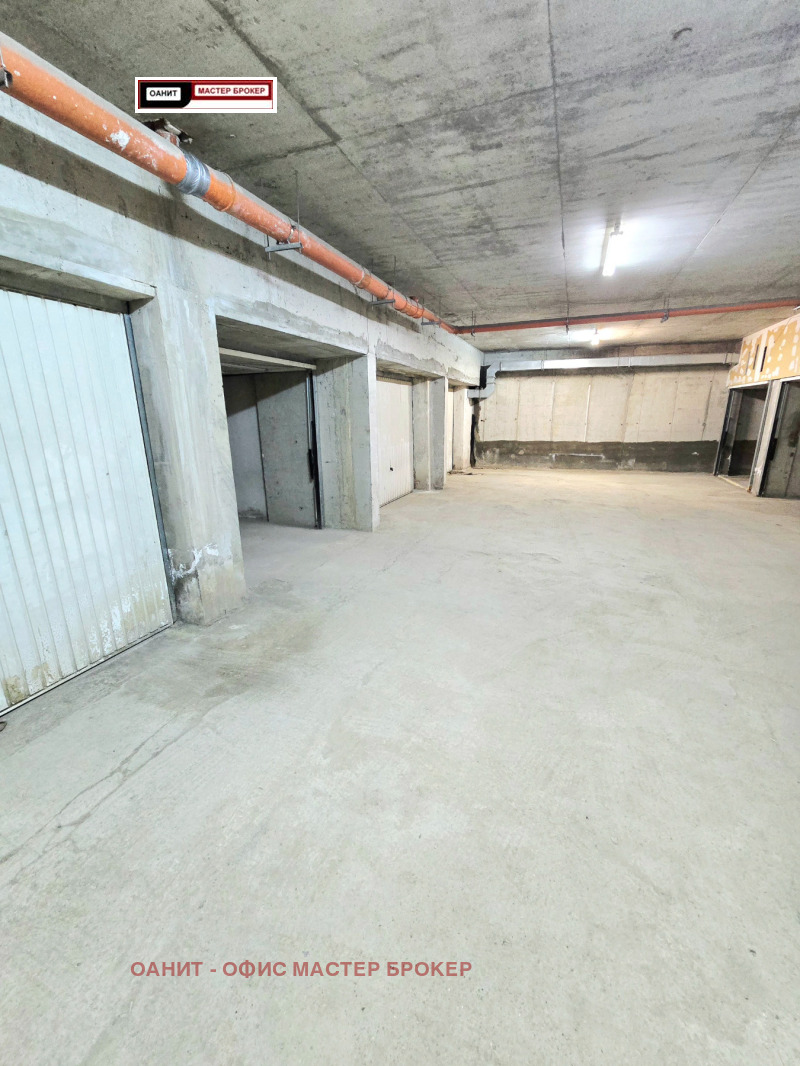 K pronájmu  Garáž Sofia , Mladost 2 , 20 m2 | 64220182 - obraz [2]