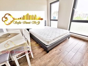 Studio Malinowa dolina, Sofia 2