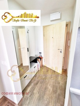 Studio Malinowa dolina, Sofia 6