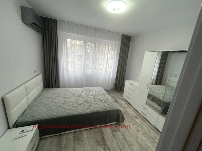 Дава под наем 2-СТАЕН, гр. Перник, Изток, снимка 12 - Апартаменти - 53447325