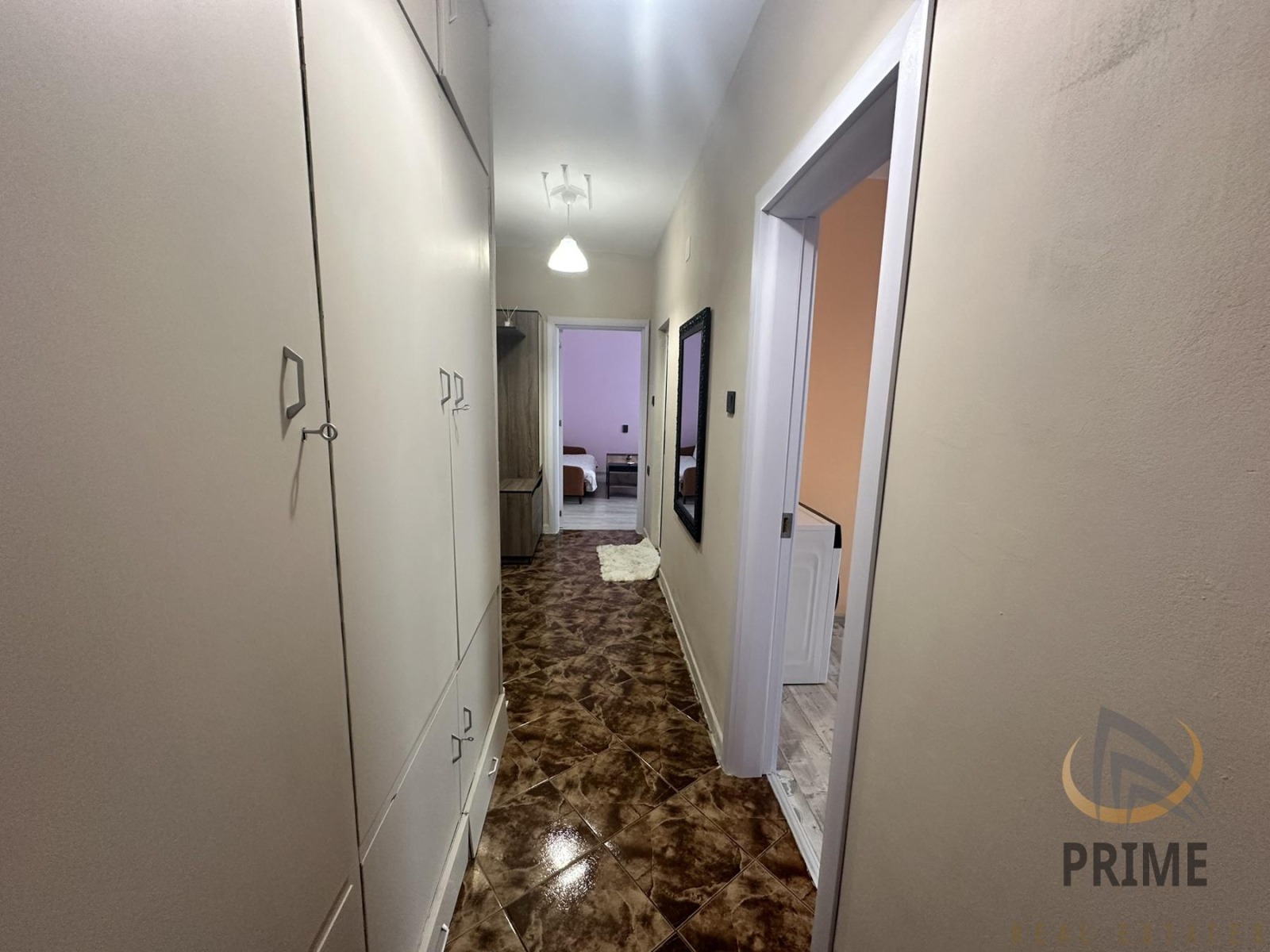 Дава под наем 3-СТАЕН, гр. Бургас, Лазур, снимка 2 - Апартаменти - 54197706