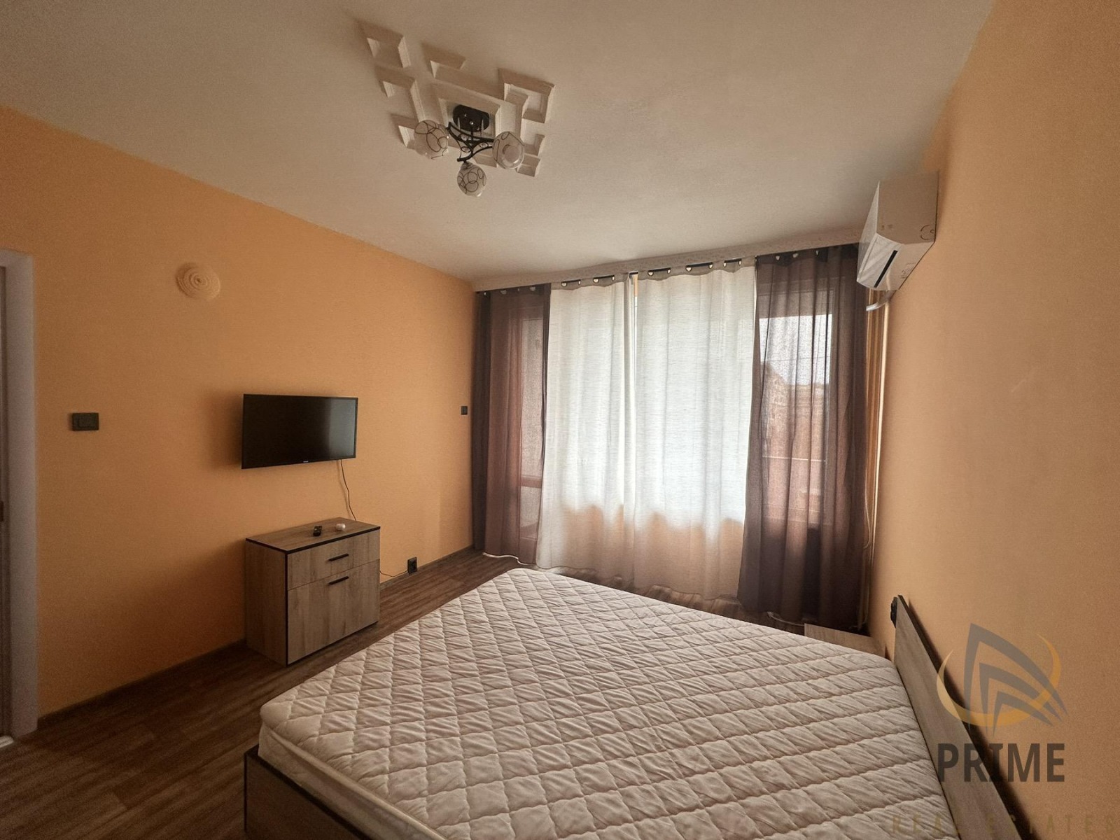 Дава под наем 3-СТАЕН, гр. Бургас, Лазур, снимка 3 - Апартаменти - 54197706