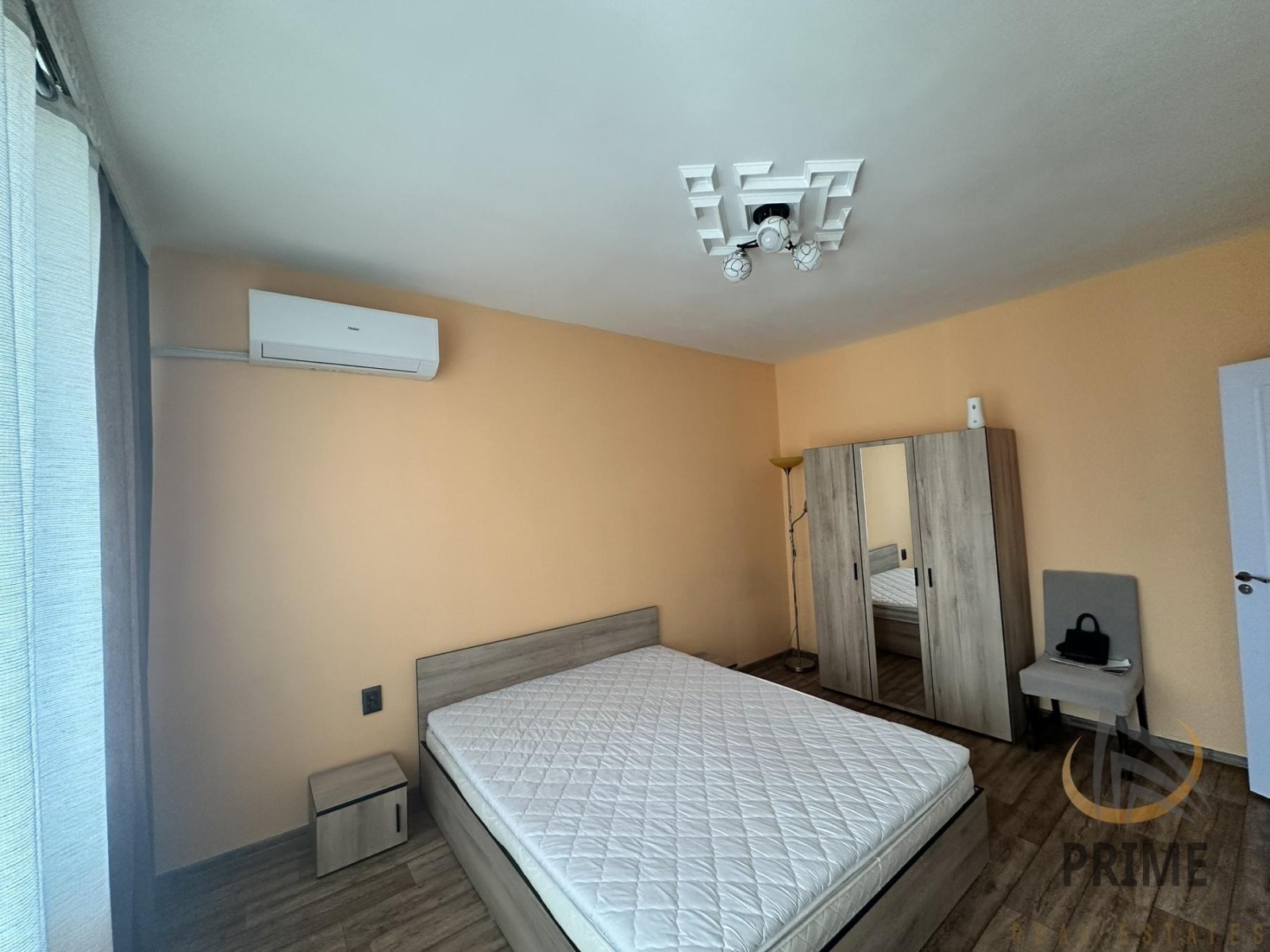 Дава под наем 3-СТАЕН, гр. Бургас, Лазур, снимка 5 - Апартаменти - 54197706