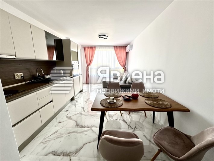 Дава под нем  2-стаен, град Варна, Христо Ботев •  614 EUR • ID 91178180 — holmes.bg - [1] 