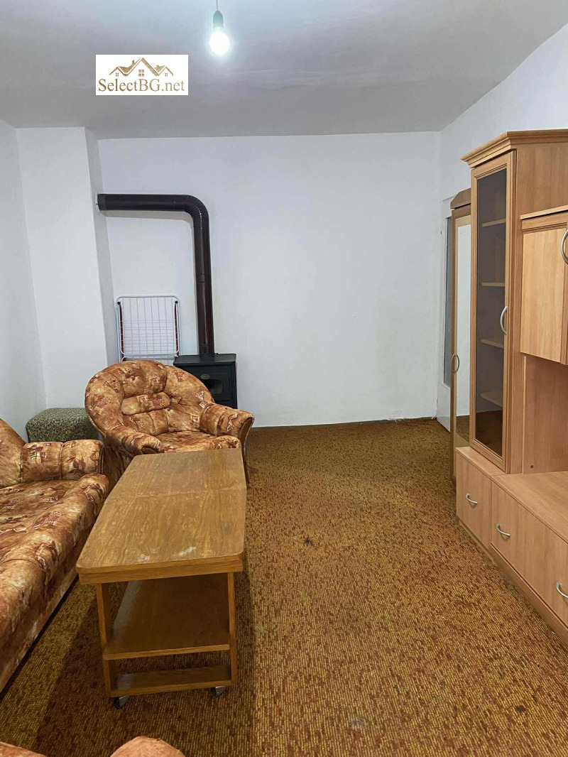 Дава под наем 2-СТАЕН, гр. Велико Търново, Бузлуджа, снимка 3 - Апартаменти - 52568565