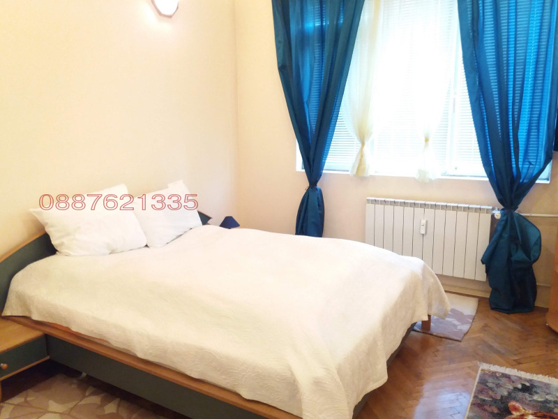 Te huur  Studio Sofia , Tsentar , 75 m² | 55873307