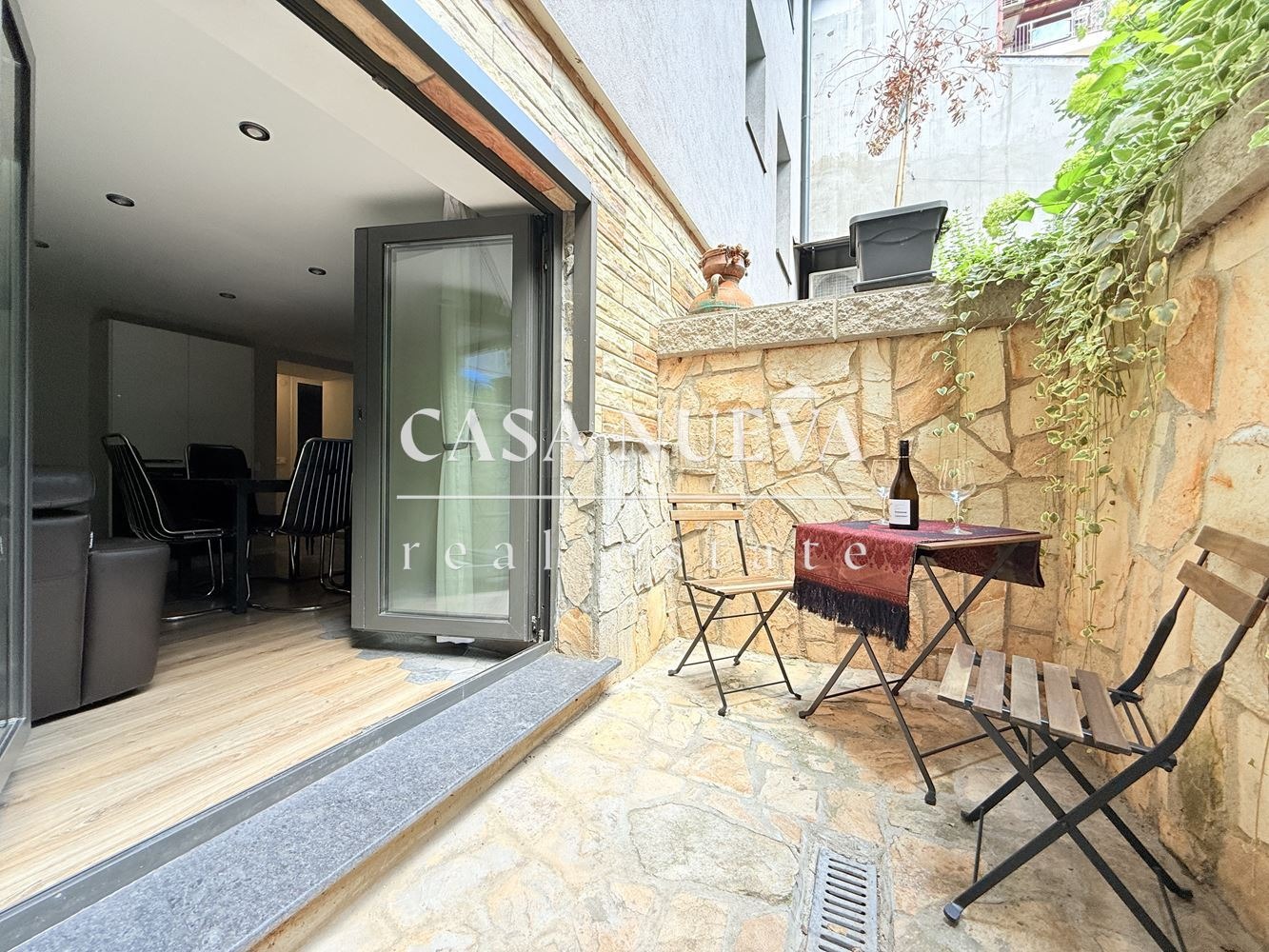 Дава под наем 2-СТАЕН, гр. София, Център, снимка 9 - Апартаменти - 54105657