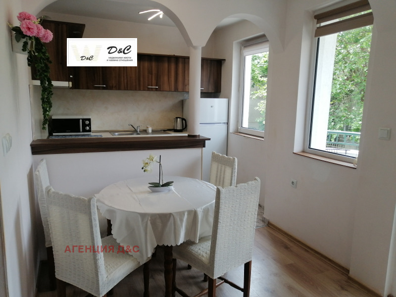 Дава под Наем 2-СТАЕН в град Варна, Операта - 60 кв.м / 650 € » 1 271.29 лв., АГЕНЦИЯ Д&С