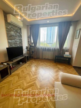 1 chambre Iztok, Sofia 7