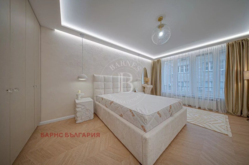 Дава под наем 3-СТАЕН, гр. София, Център, снимка 5 - Апартаменти - 53535563