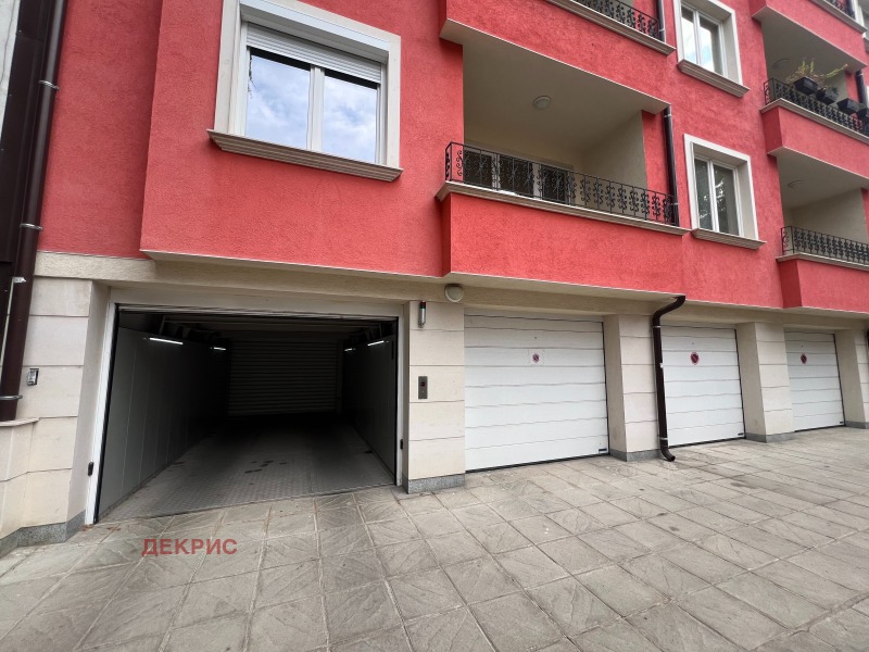 Под наем ГАРАЖ, ПАРКОМЯСТО, град София, Медицинска академия • 250 € • 68324792 — Holmes.bg