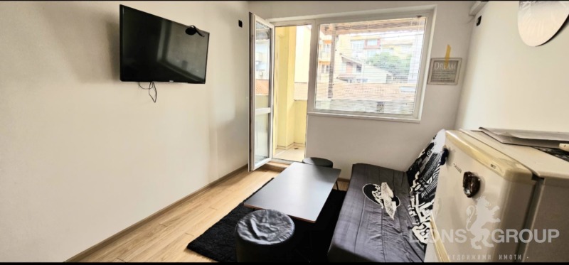 Дава под наем 2-СТАЕН, гр. Варна, Колхозен пазар, снимка 4 - Апартаменти - 52825950