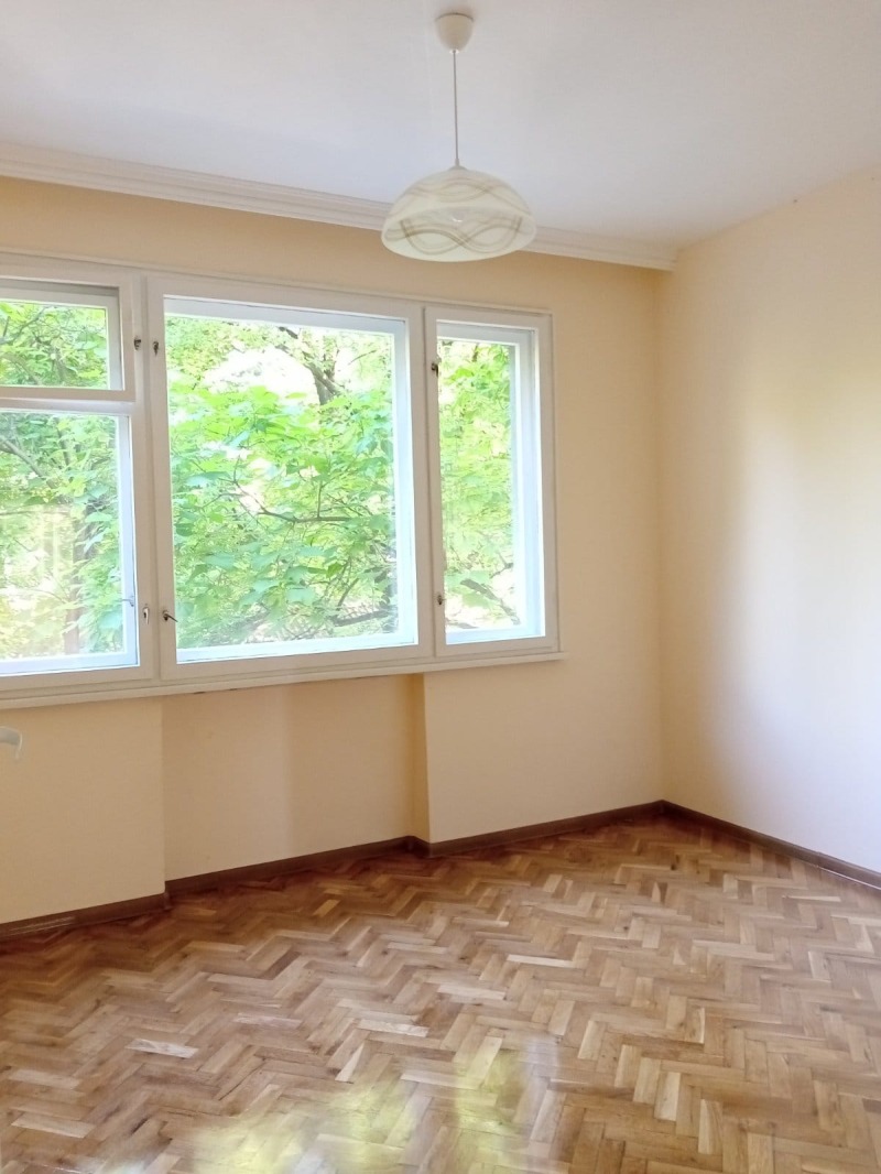 Vuokrattavana  Toimisto Plovdiv , Tsentar , 110 neliömetriä | 48602529 - kuva [8]