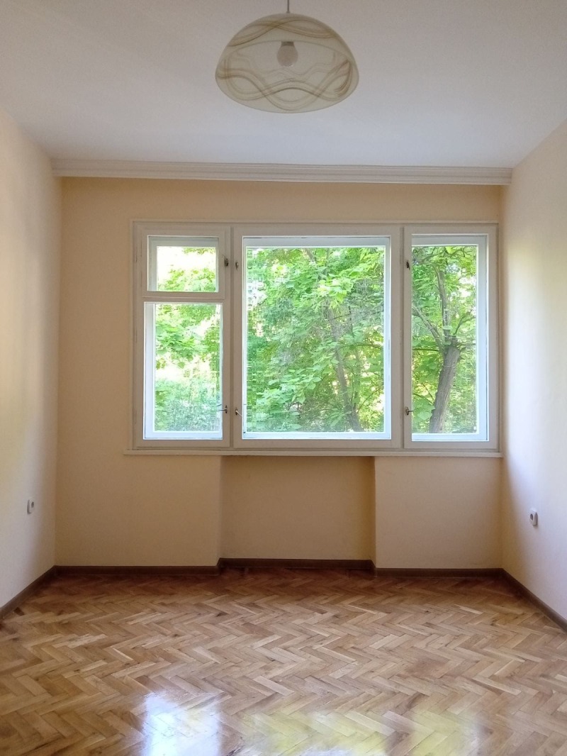 Vuokrattavana  Toimisto Plovdiv , Tsentar , 110 neliömetriä | 48602529 - kuva [7]