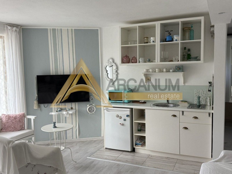 Дава под наем ЕТАЖ ОТ КЪЩА, гр. Варна, м-т Долна Трака, снимка 5 - Етаж от къща - 53520697