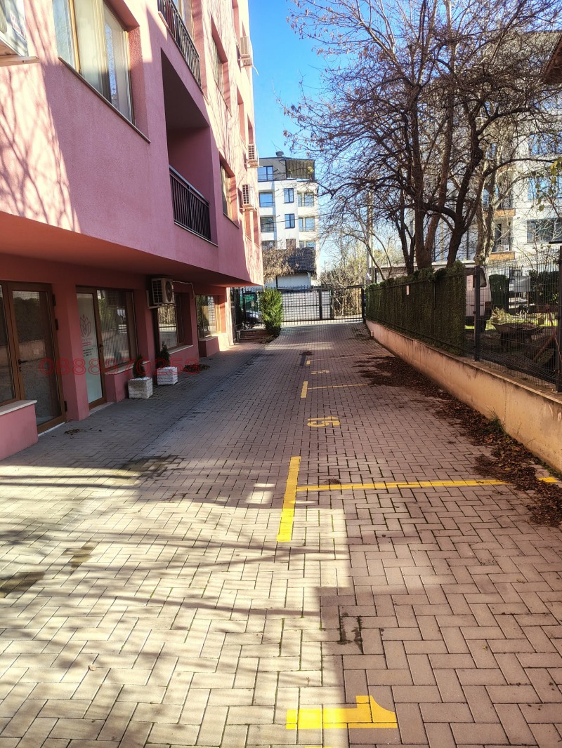 Дава под наем ГАРАЖ, ПАРКОМЯСТО, гр. София, Кръстова вада, снимка 2 - Гаражи и паркоместа - 52739710