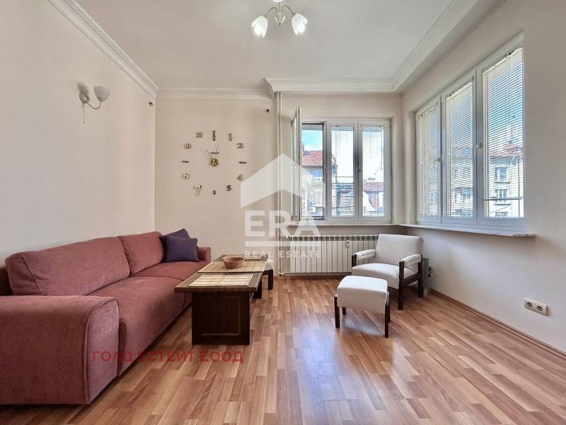 Kiralık  2 yatak odası Sofia , Centar , 101 metrekare | 73130729 - görüntü [2]