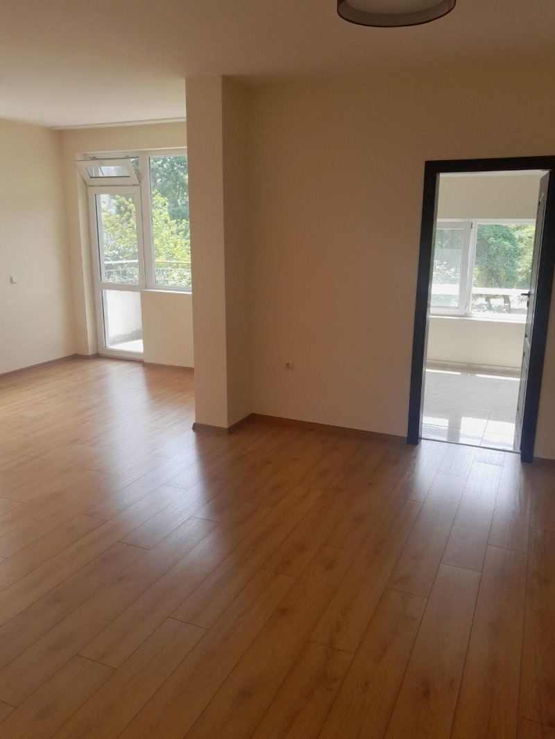Kiadó  2 hálószobás Burgas , Slavejkov , 90 négyzetméter | 15754633 - kép [3]