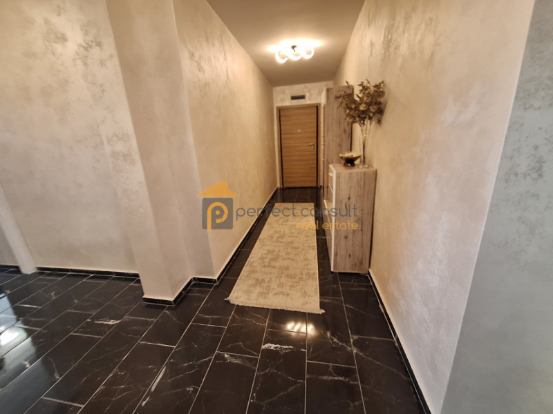 K pronájmu  2 ložnice Plovdiv , Sadijski , 120 m2 | 75596927 - obraz [11]