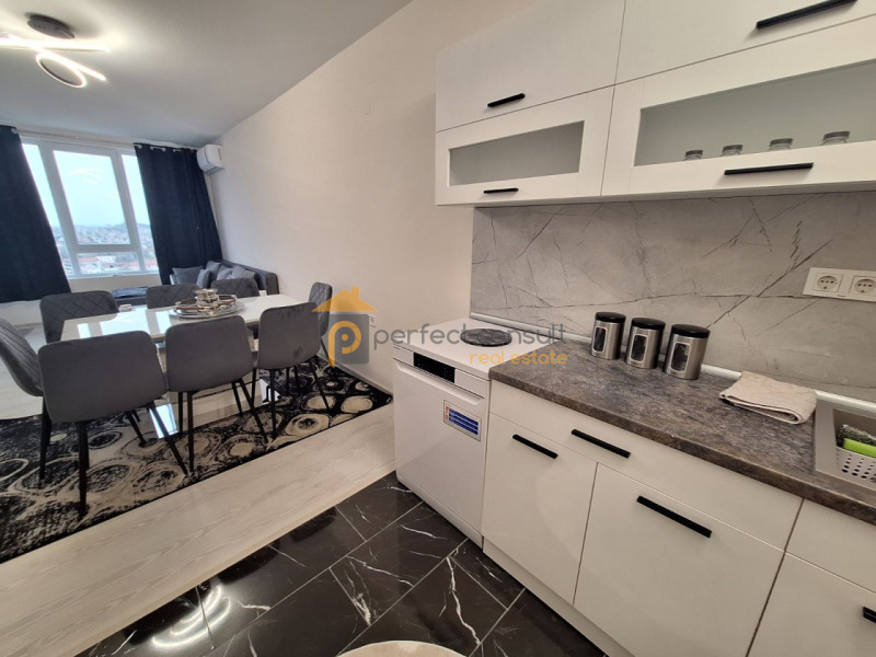 K pronájmu  2 ložnice Plovdiv , Sadijski , 120 m2 | 75596927 - obraz [6]