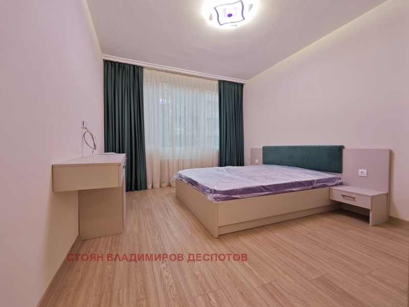 För uthyrning  2 sovrum Sofia , Krasno selo , 100 kvm | 40946293 - bild [10]