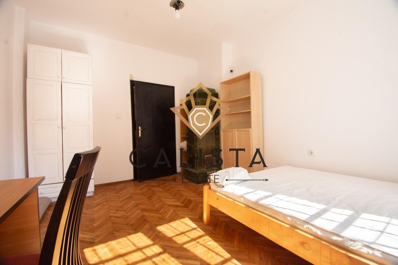 Дава под наем 4-СТАЕН, гр. София, Център, снимка 4 - Апартаменти - 53379307