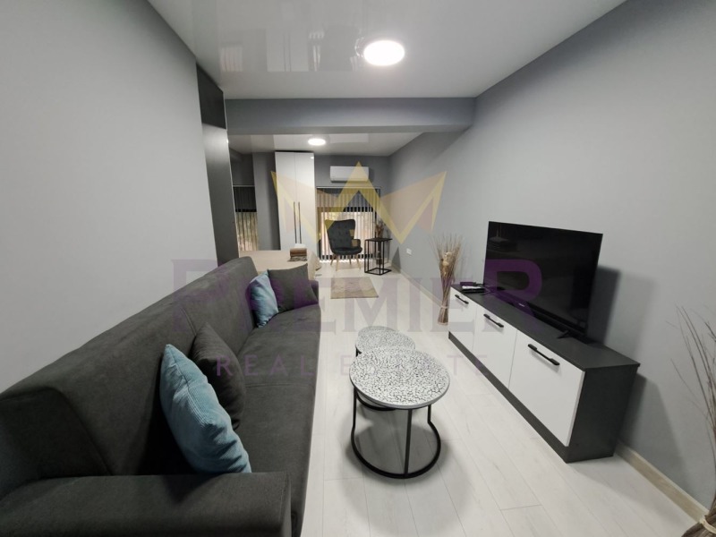 De inchiriat  Studio Varna , Grâțca mahala , 50 mp | 24871172