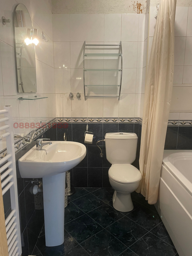 A louer  1 chambre Sofia , Iztok , 70 m² | 46702376 - image [2]