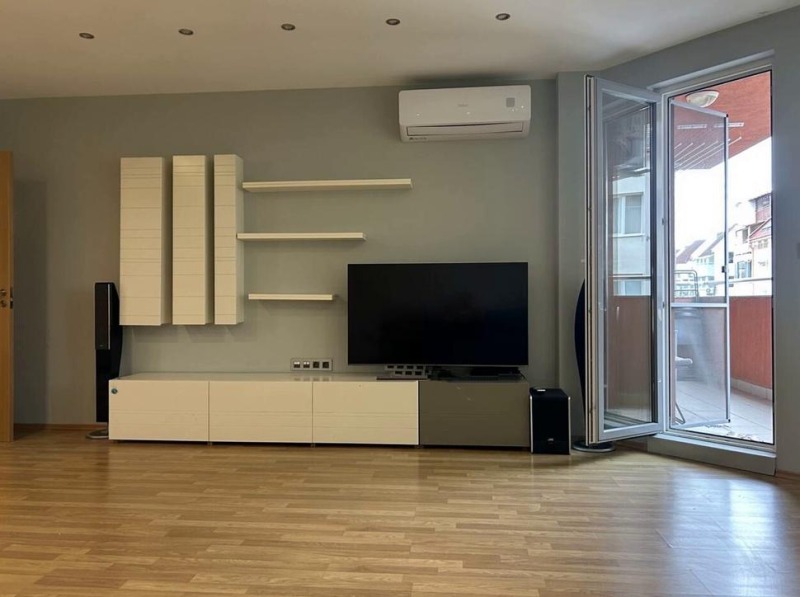 Издаје се  2 спаваће собе Софија , Студентски град , 106 м2 | 71702420 - слика [3]