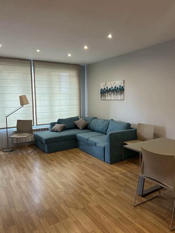 Издаје се  2 спаваће собе Софија , Студентски град , 106 м2 | 71702420