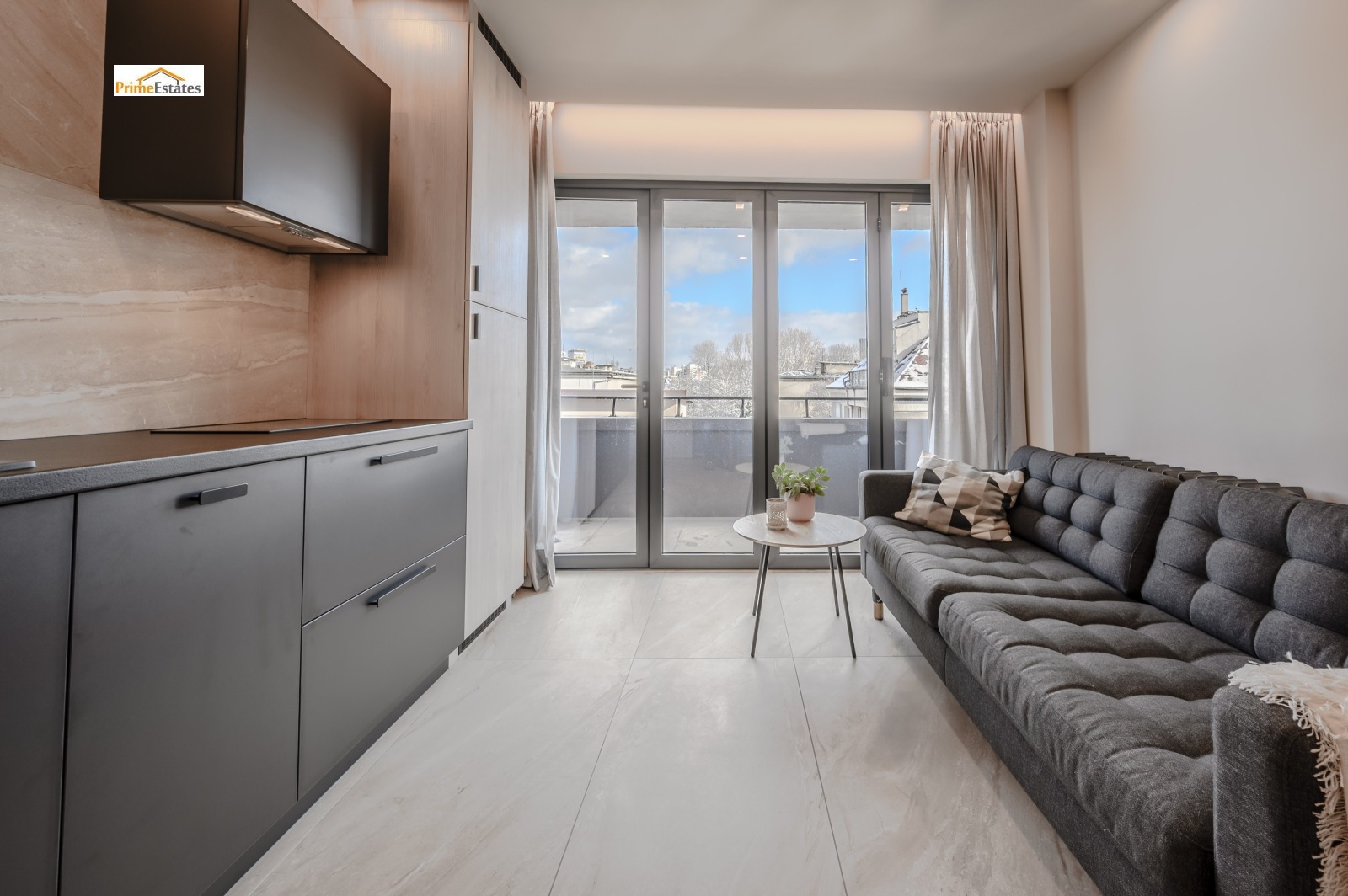 Дава под наем 3-СТАЕН, гр. София, Иван Вазов, снимка 2 - Апартаменти - 54192775