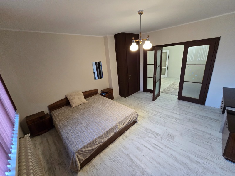 Da affittare  1 camera da letto Sofia , Tsentar , 80 mq | 38836011 - Immagine [2]