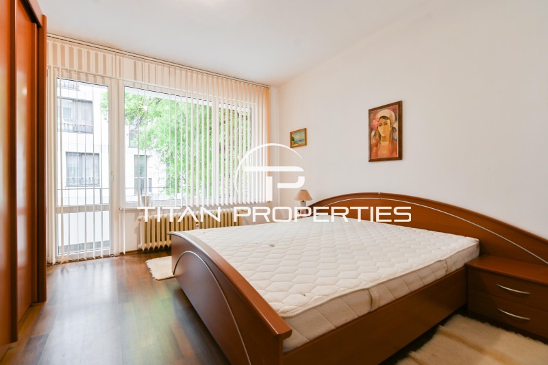 Te huur  2 slaapkamers Sofia , Tsentar , 93 m² | 34144860