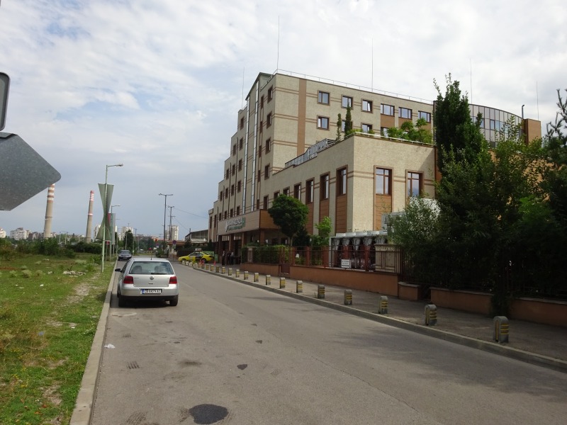 Издаје се  Плот Софија , Красна полјана 2 , 4000 м2 | 87378978