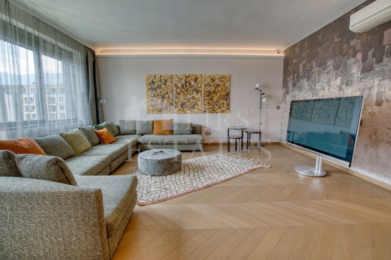 K pronájmu  2 ložnice Sofia , Chladilnika , 190 m2 | 70525563