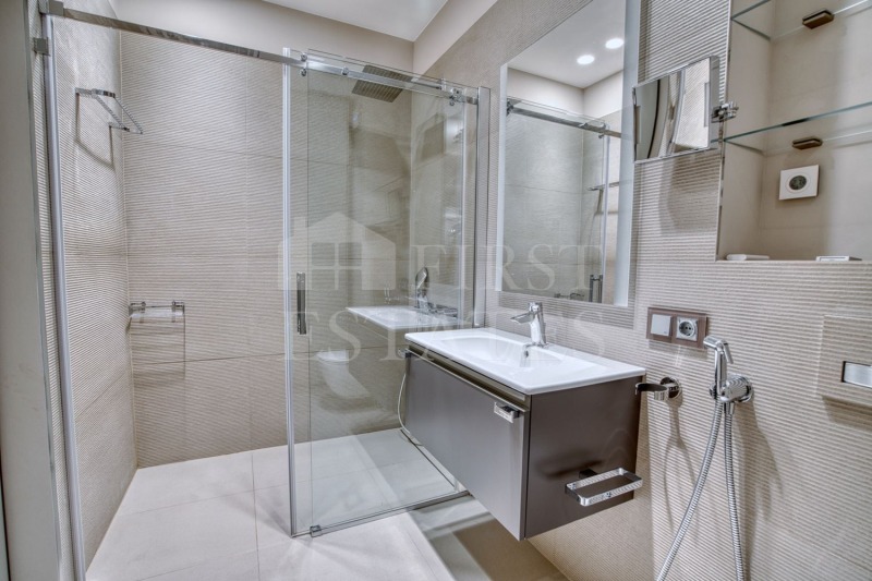 K pronájmu  2 ložnice Sofia , Chladilnika , 190 m2 | 70525563 - obraz [17]