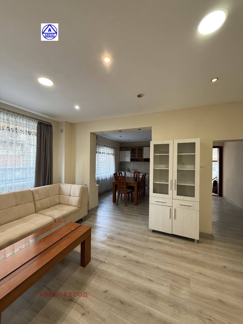 A louer  3+ chambres Pleven , Chirok tsentar , 135 m² | 93255724 - image [9]
