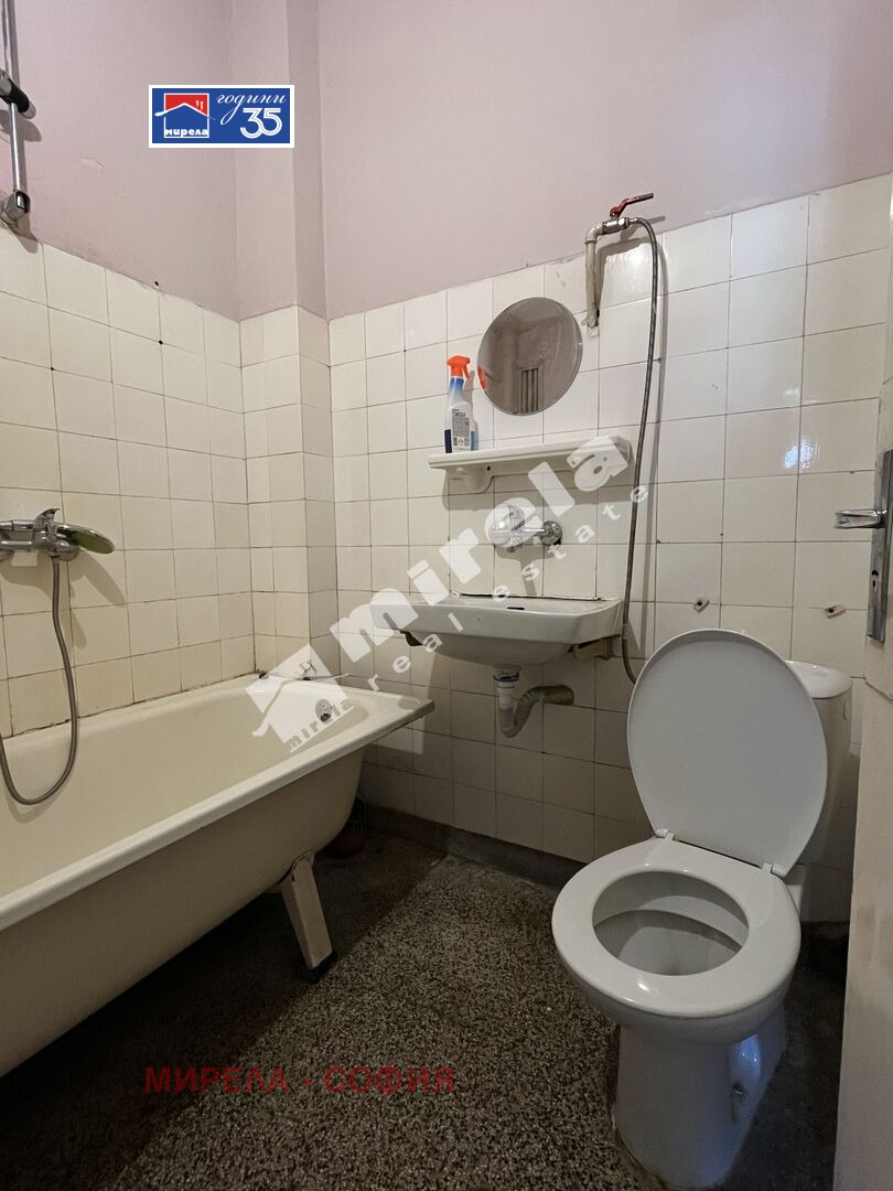 Дава под наем ОФИС, гр. София, Докторски паметник, снимка 8 - Офиси - 53986472