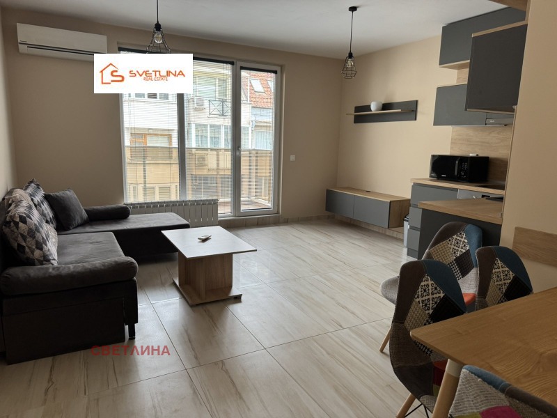 En renta  1 dormitorio Sofia , Tsentar , 65 metros cuadrados | 75287983 - imagen [2]