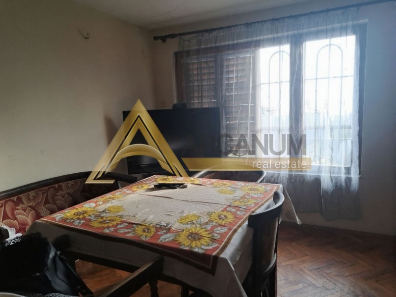 Дава под наем КЪЩА, гр. Варна, Бриз, снимка 5 - Къщи - 52532502