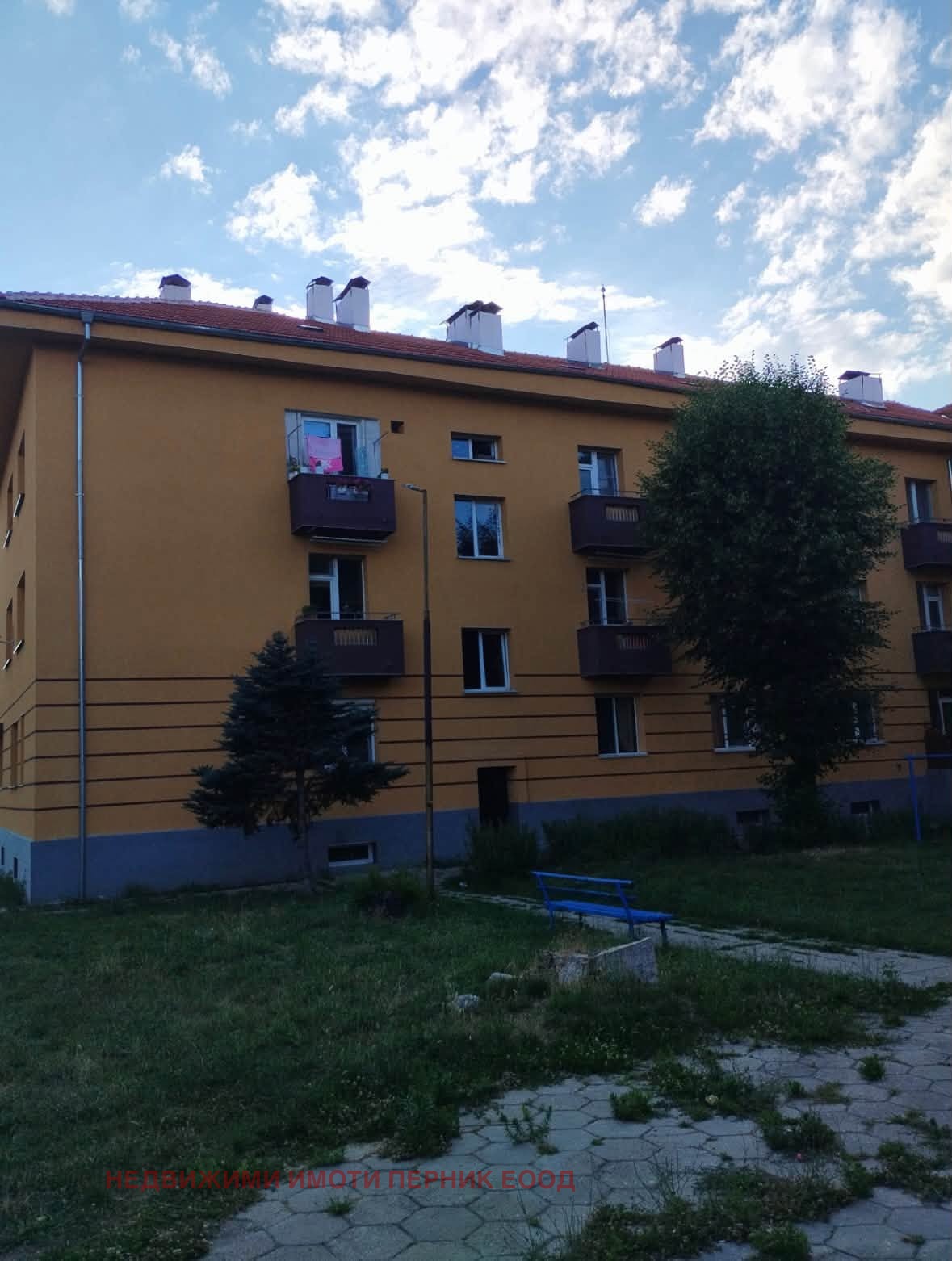 Дава под наем 3-СТАЕН, гр. Перник, Мошино, снимка 4 - Апартаменти - 55306674